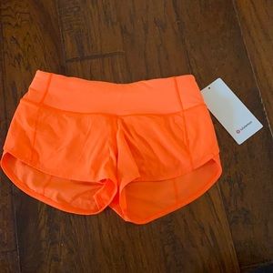 Lululemon Speed up LR short 2.5” highlight orange.